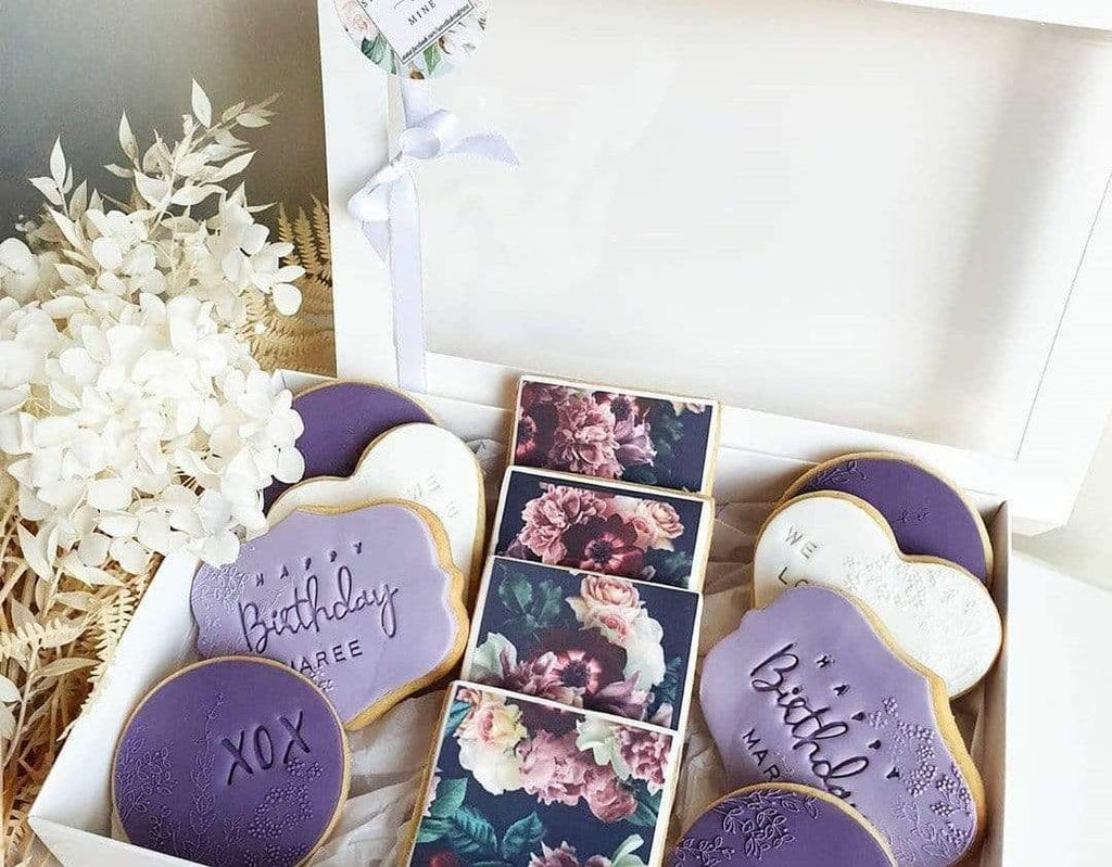 BOXXD™ CookieBoxes 25.5 x 17.5 x 5cm Large Cookie Dessert Box with Slide Cover & Clear Window - Gloss White